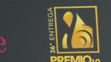 Evaluna Montaner y Camilo luciendo el segundo embarazo de la cantante.