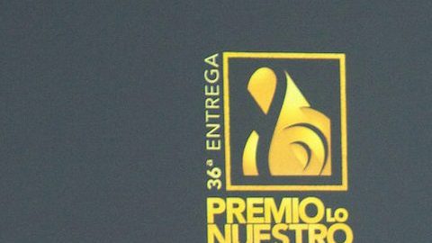 Ana Bárbara amenaza a José Emilio con demandarlo.