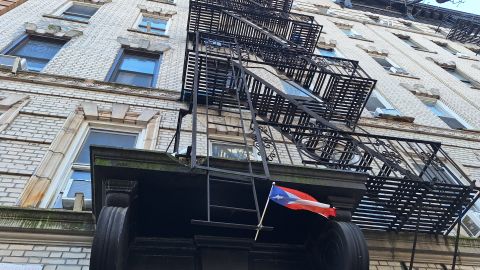 La ciudad de Nueva York padece la peor crisis habitacional en 50 años.