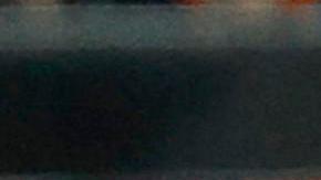 El defensa francés del Valencia, Mouctar Diakhaby (i), se duele ante su compatriota, el defensa del Real Madrid Aurelien Tchouameni.