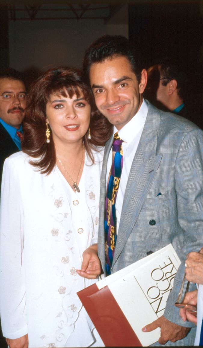 Victoria Ruffo y Eugenio Derbez se encuentran muy felices por la nieta que viene en camino.