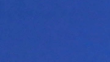 Michael Keaton posando.