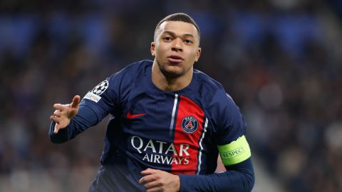 "Siempre quiero jugar la Champions": Kylian Mbappé se revela y con doblete metió al PSG en cuartos