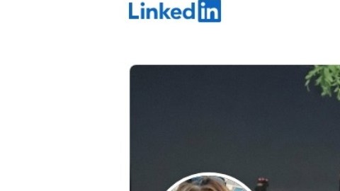 Perfil de Courtney E. Ramírez en LinkedIn.