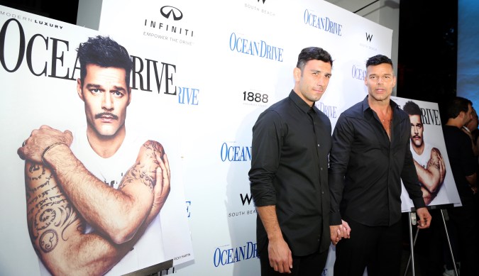 El cantante Ricky Martin acompañado de Jwan Yosef, pareja con el que formó un hogar.