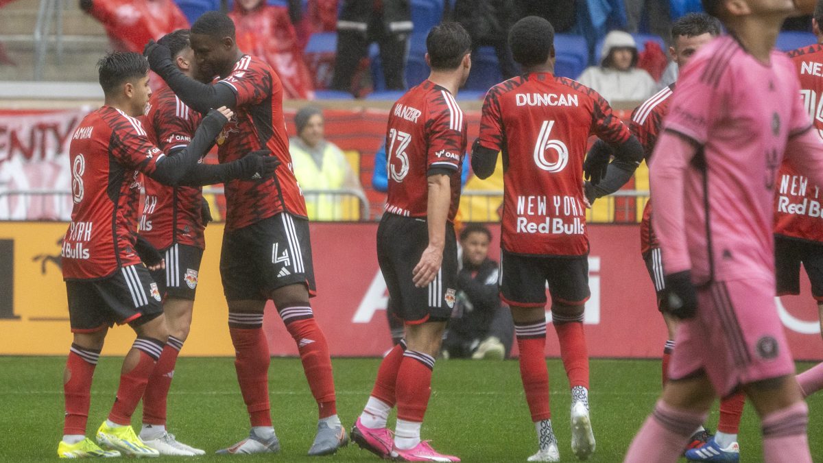 New York Red Bulls aprovechó la ausencia de Messi por lesión para golear 4-0 al Inter Miami [Video]