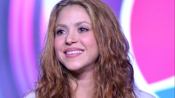 Shakira participando en un evento.
