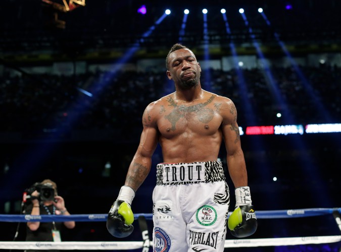 Austin Trout en la pelea que perdió ante Canelo Álvarez en 2013.