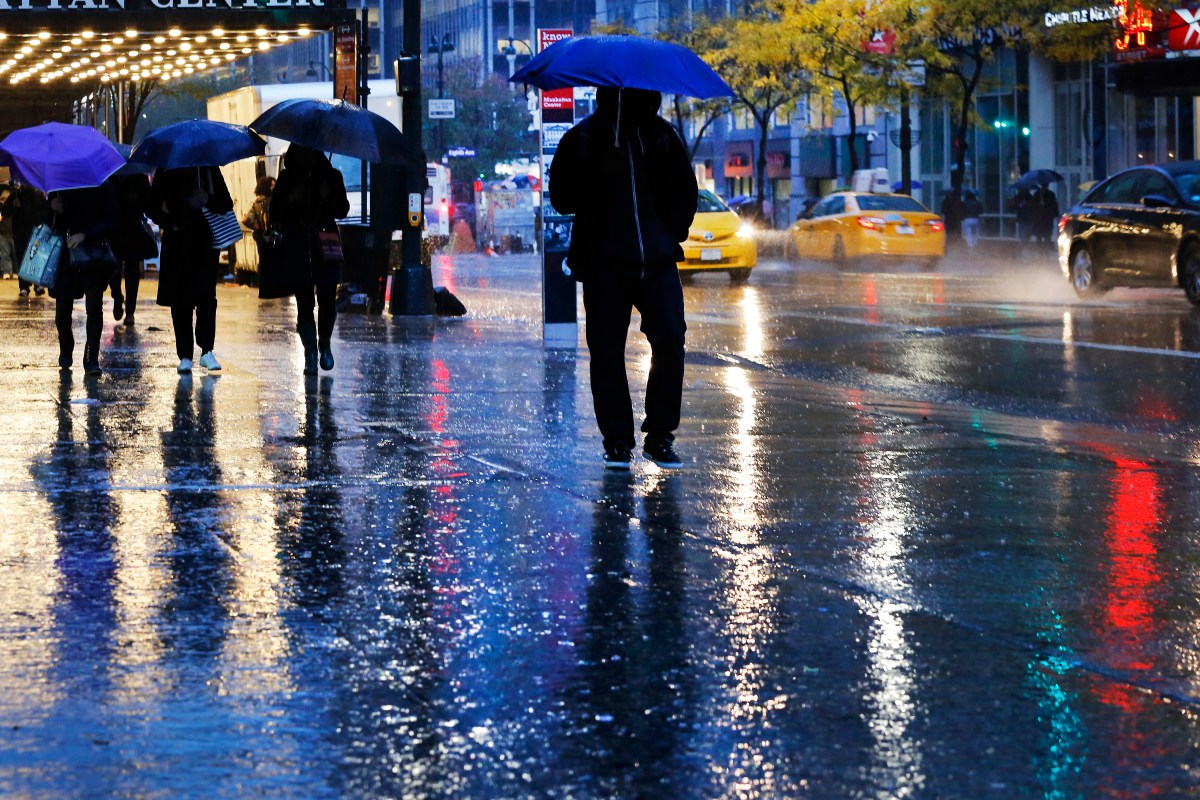 New York Weekend Weather Update: Heavy Rainfall and Snow Expected, Flood Watches in Effect