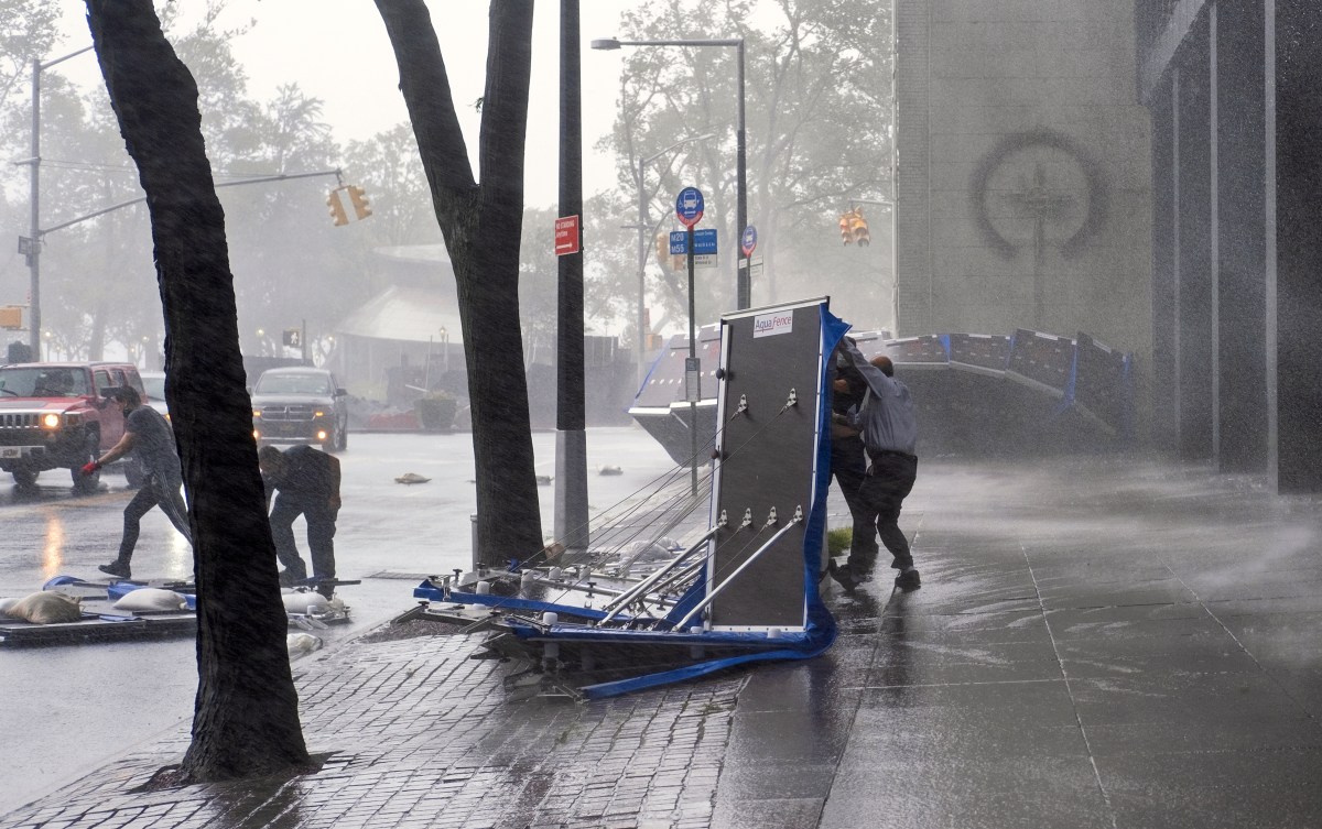 Severe Weather Alert: Big Apple Braces for High Winds and Blizzards Monday