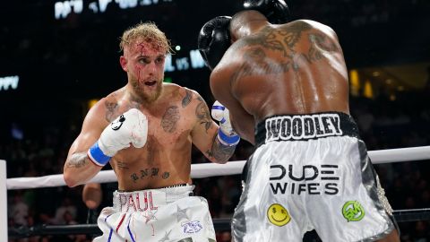 Jake Paul en su pelea ante Tyron Woodley.