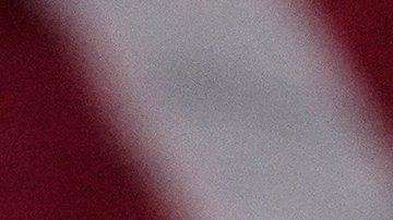 Hobbs varias veces tuvo seguridad las 24 horas del día por las amenazas de los seguidores de Trump que afirmaban falsamente que su pérdida en Arizona fue fraude.