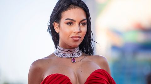 Georgina Rodríguez durante una alfombra roja del festival de Venice en Italia.