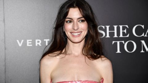 Anne Hathaway durante un evento de la película "She Came to Me"