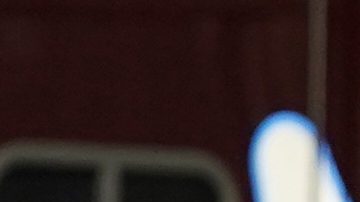 Lionel Messi y su guardaespaldas Yassine Cheuko.