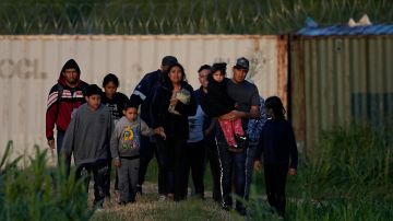 México advirtió que “bajo ninguna circunstancia” aceptará repatriaciones de migrantes por parte de Texas