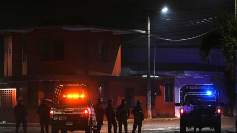 Los hechos ocurren apenas días después de qué autoridades informaron del asesinato de Samuel Ibarra Peralta, alias 'El Pía', líder o 'jefe de plaza' de Los Chapitos.