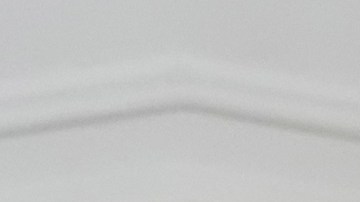 El gobernador DeSantis acusa a la Administración Biden de más llegada de inmigrantes.