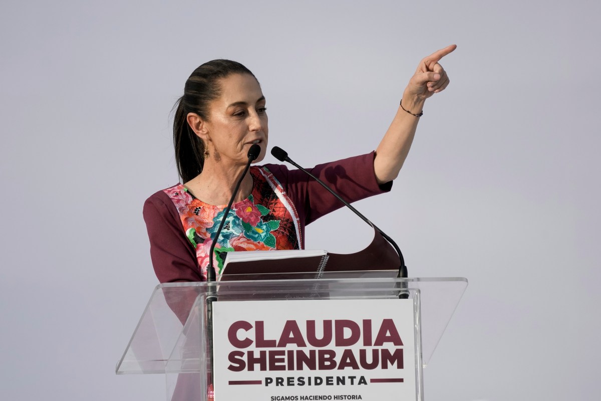 Candidata presidencial mexicana Sheinbaum afirma que ley antiinmigrantes en Texas no resolverá la crisis migratoria