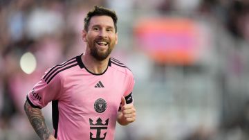Messi sonríe tras marcar uno de los tantos en la goleada ante Orlando City.