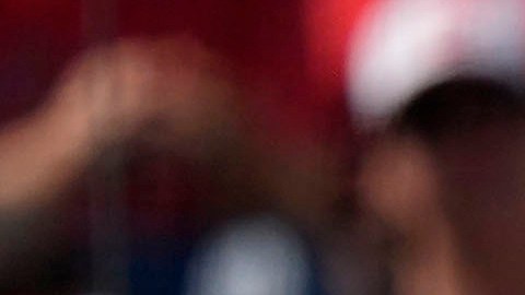 Juan Soto pisa el home luego de conectar otro jonrón con Yankees en el Spring Training 2024.