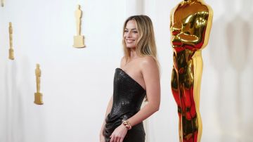 Margot Robbie en los premios Oscar 2024