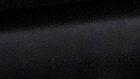 John Cena entrega el premio al mejor diseño de vestuario durante los Oscar