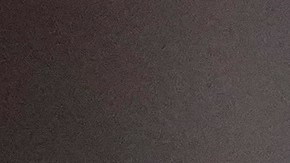 Robert Downey Jr. recoge el premio a la mejor interpretación de un actor secundario por "Oppenheimer" durante los Premios Oscar.