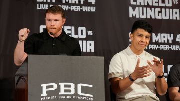 El boxeoador mexicano cuestionó al Canelo Álvarez por no enfrentarlo en Las Vegas.
