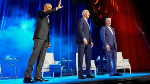 Interrumpen acto de Biden con Barack Obama y Bill Clinton en protesta por su posición sobre Gaza