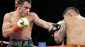 El boxeador mexicano consideró que Jaime Munguía puede dar la sorpresa para vencer al Canelo.