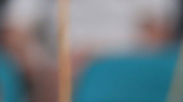 Jannik Sinner levanta el trofeo que lo acredita como campeón del Miami Open 2024.