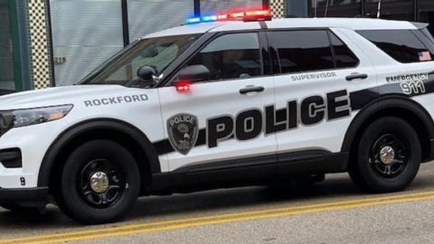 Nueve personas fueron atacadas por un hombre en Illinois.