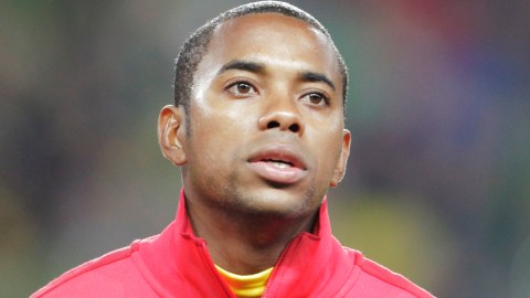 Emiten orden de prisión contra el exfutbolista Robinho: Cumplirá la condena de 9 años por violación