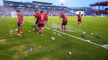 Hinchas de Honduras agreden a jugadores de Costa Rica tras sellar el pase a la Copa América