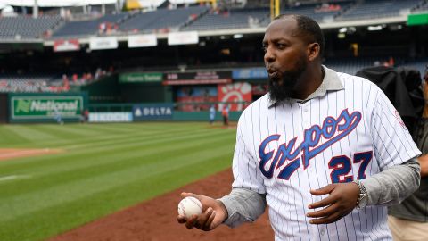 Vladimir Guerrero acompaña a su hijo en la Serie del Caribe Kids y destaca la importancia de los torneos menores