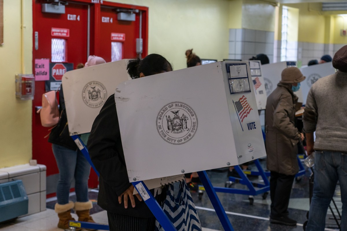 Para votar en las primarias presidenciales de Nueva York debe estar registrado antes de este sábado 23 de marzo