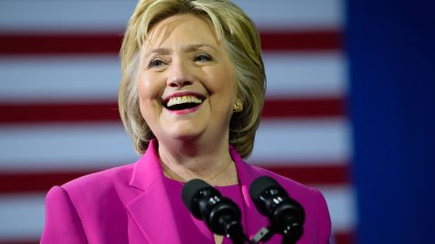 hillary-scott-seguro-social-pagos