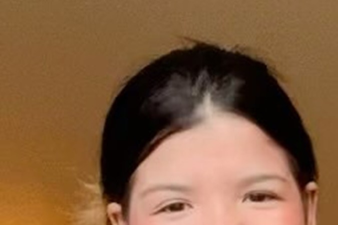 Esposa del migrante Leito Oficial fue vista llorando y rompió su silencio: “No he podido verlo”