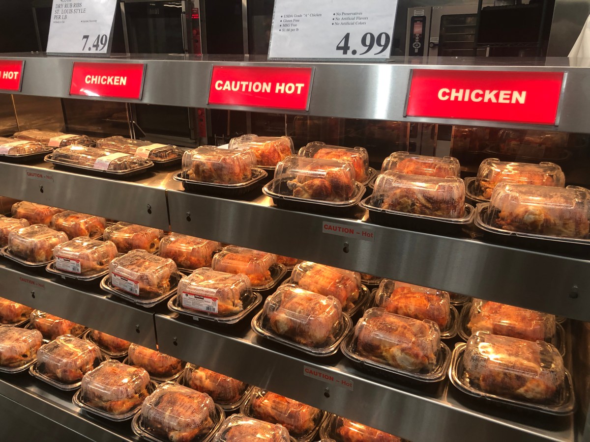 Costco podría hacer cambios en la presentación de sus pollos asados