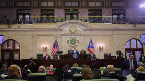 El gobernador de Puerto Rico, Puerto Rico, durante su cuarto Mensaje Sobre la Situación del Estado.