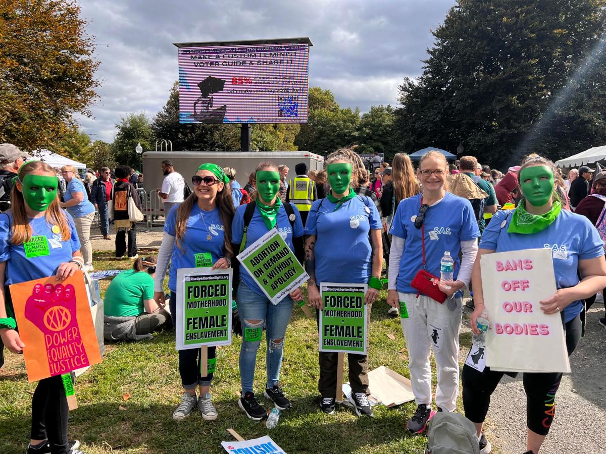 El aborto, la piedra en el zapato en el camino de Trump a la Casa Blanca