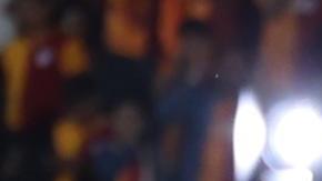 Jugadores del Fenerbahce se retiran a los vestuarios en protesta con la Federación de Fútbol de Turquía.