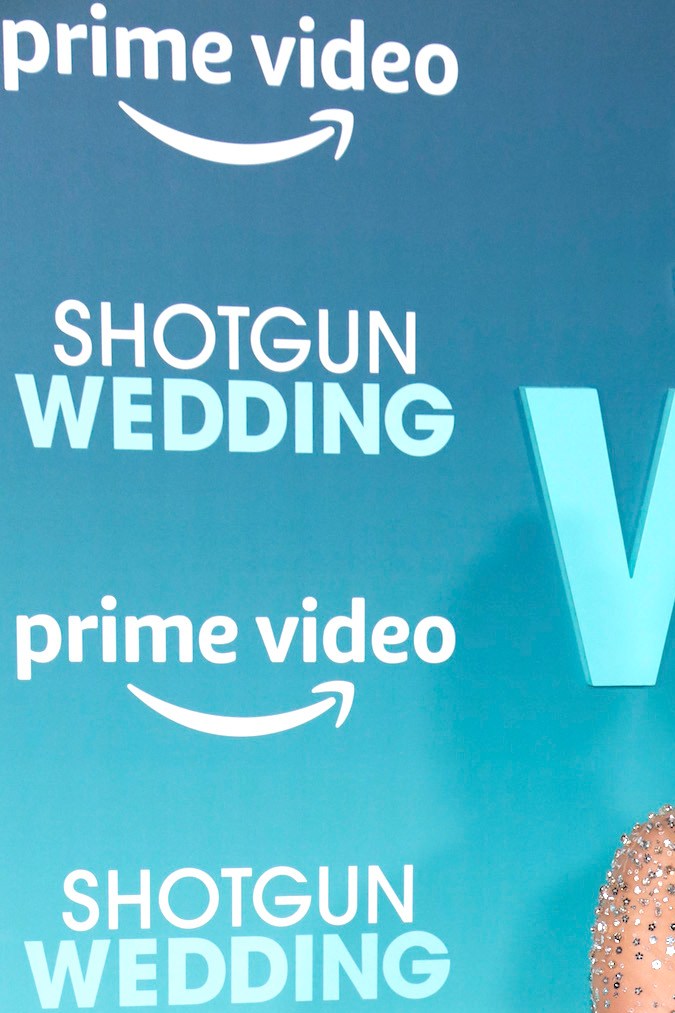 Jennifer López posando.