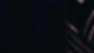 Adrián Uribe sigue al frente del programa 'De noche pero sin sueño'.