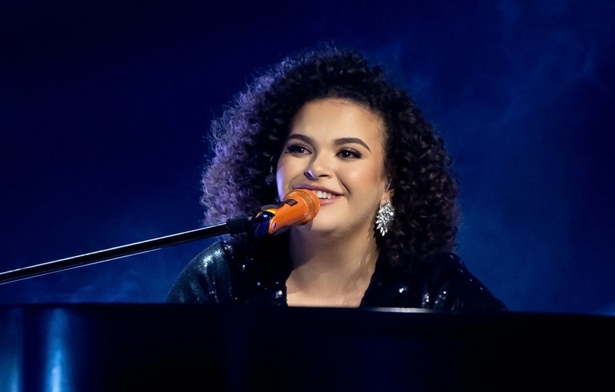 Varias celebridades salen en férrea defensa de Lucerito Mijares, luego de burlas por su físico