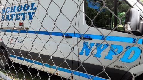 Patrulla escolar de NYPD.