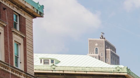 Universidad de Columbia comenzó a suspender a estudiantes involucrados en protestas pro Palestina