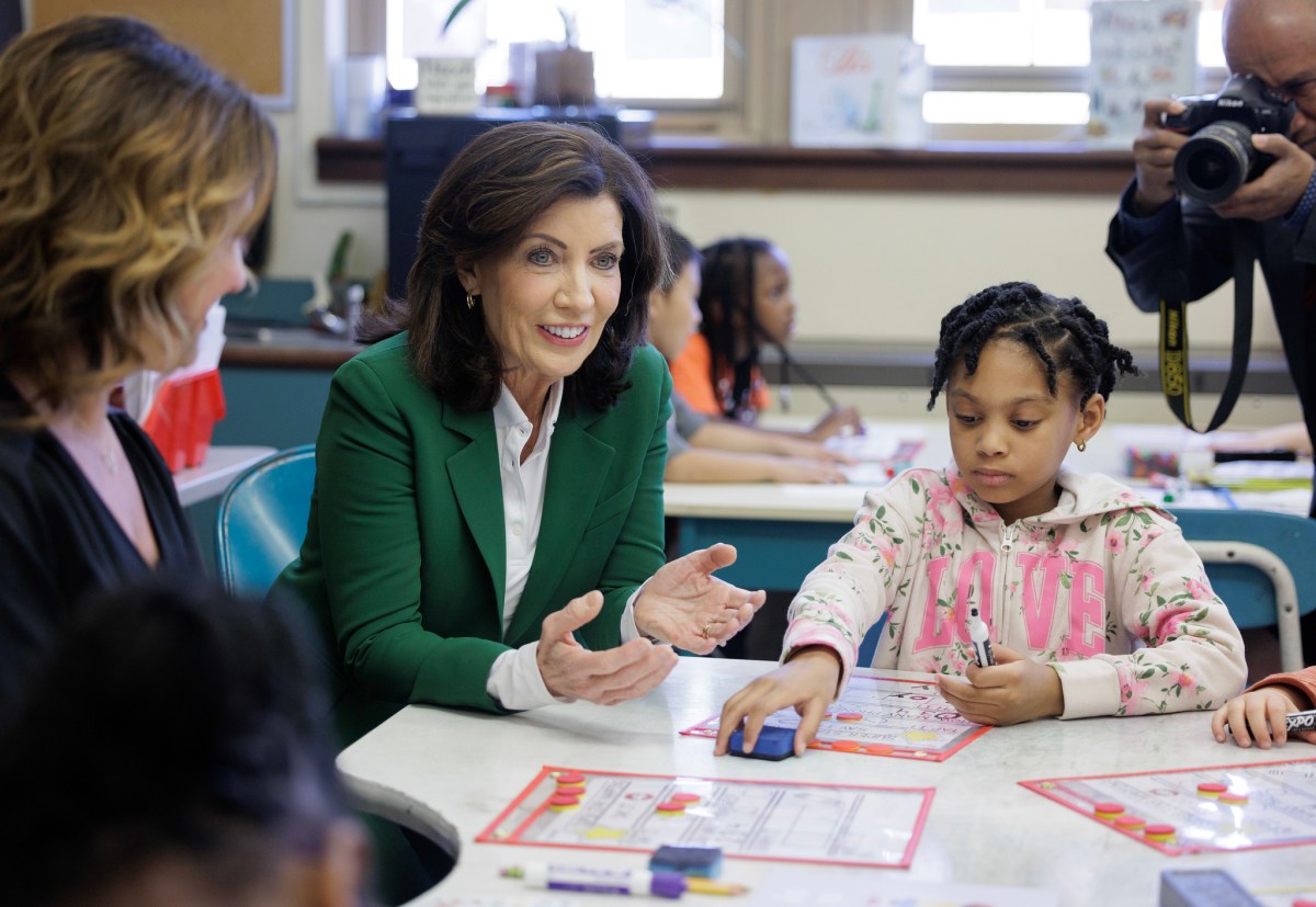 Millonaria inversión para mejorar la lectura en las escuelas de Nueva York