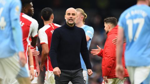 Pep Guardiola tras el partido entre el Manchester City y el Arsenal.